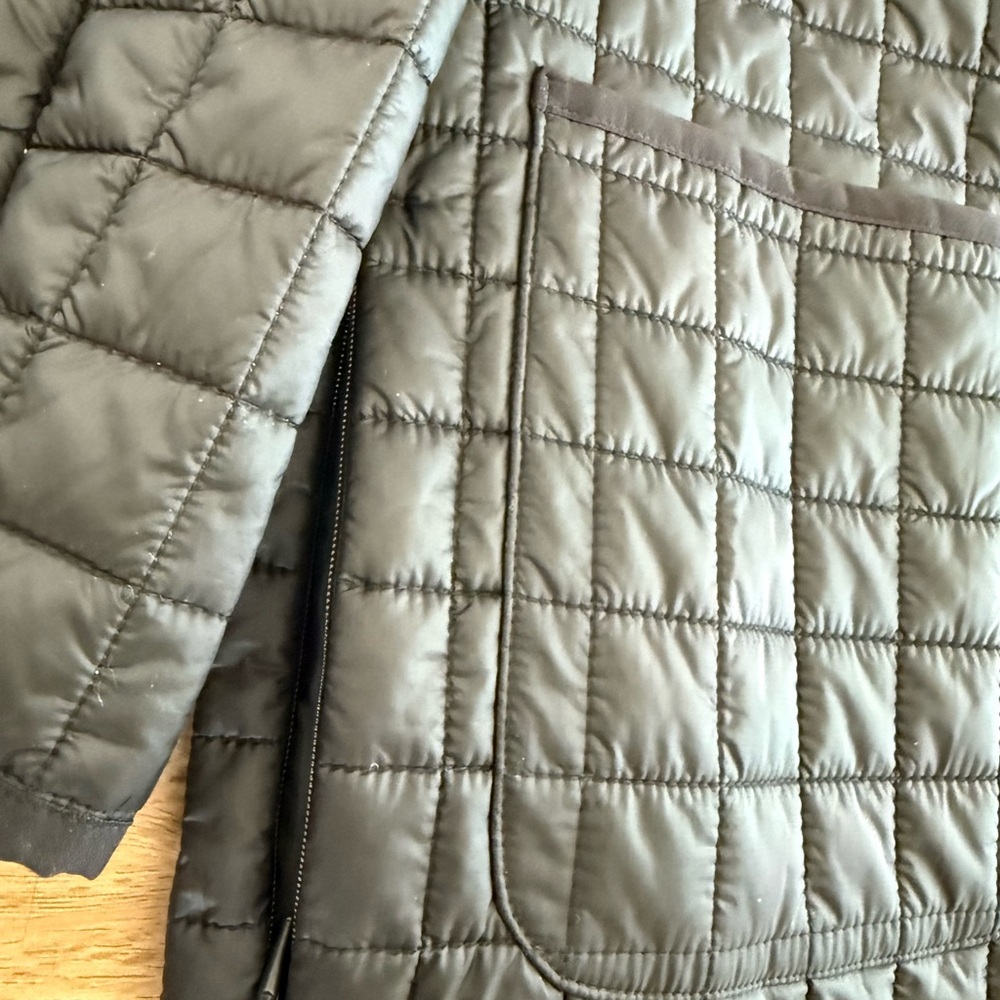 Athleta Quilted Jacket in Black - Picture 5 of 5